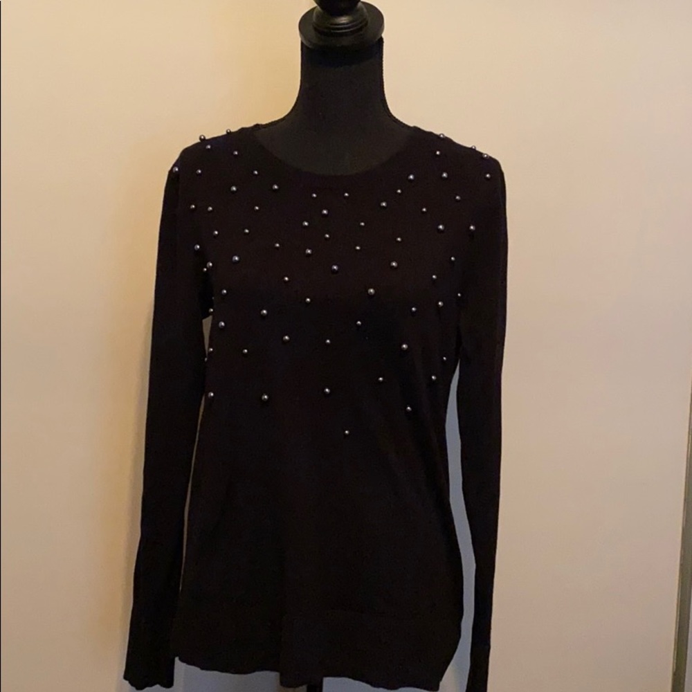 Black pearl sweater